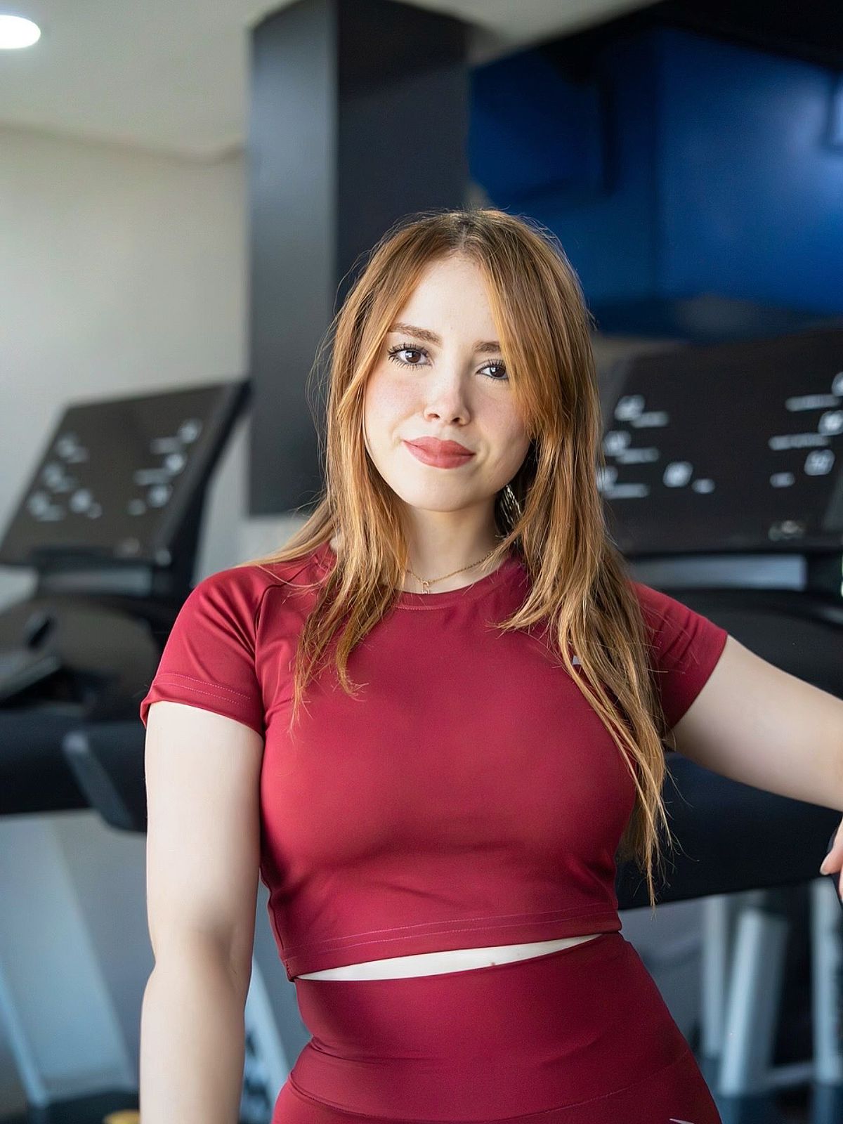 Top Femme GYMLYNX : Élégance, Confort et Maintien